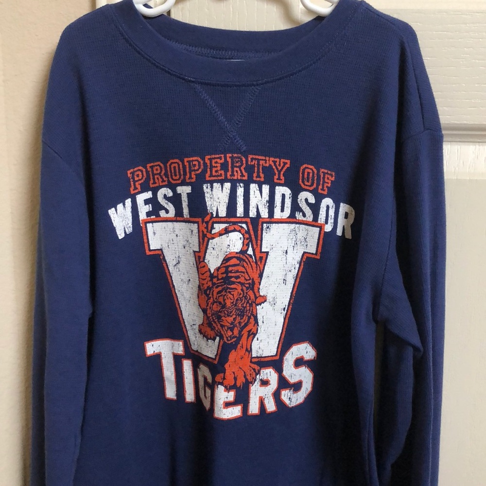 3/$15 - Long sleeved T-shirt - Children’s Place